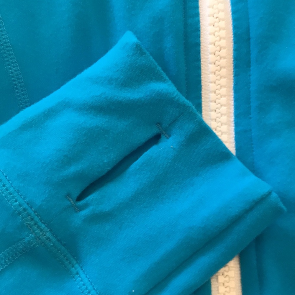 Lululemon Jacket - Picture 4 of 8